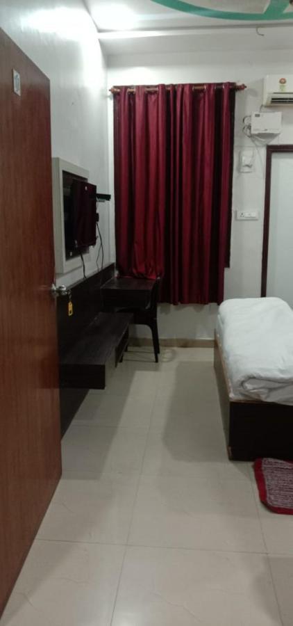 Jaya Palace Hotel By Wb Inn Dhaulpur Eksteriør bilde